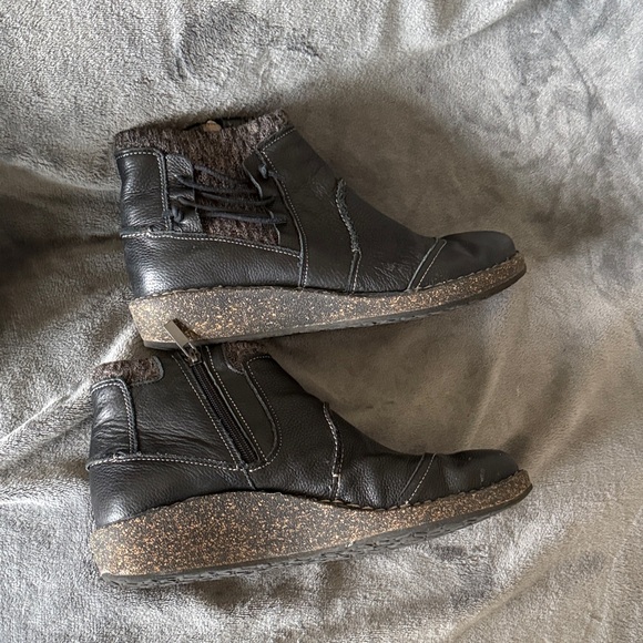 Aetrex Tessa Ankle Boots with Knit Granola Hiking Utility Bohemian Grandma Sz10 - Picture 5 of 7